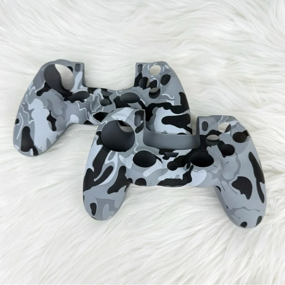 PS4 Controller Silicone Skins Bundle of 2 Light Gray Camo